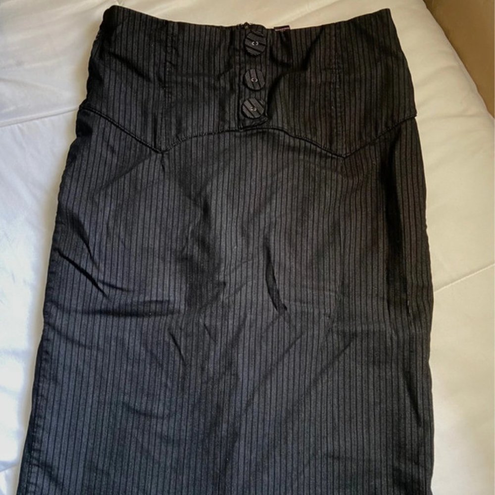 Black & Grey Midi Skirt (M) (Forever 21)